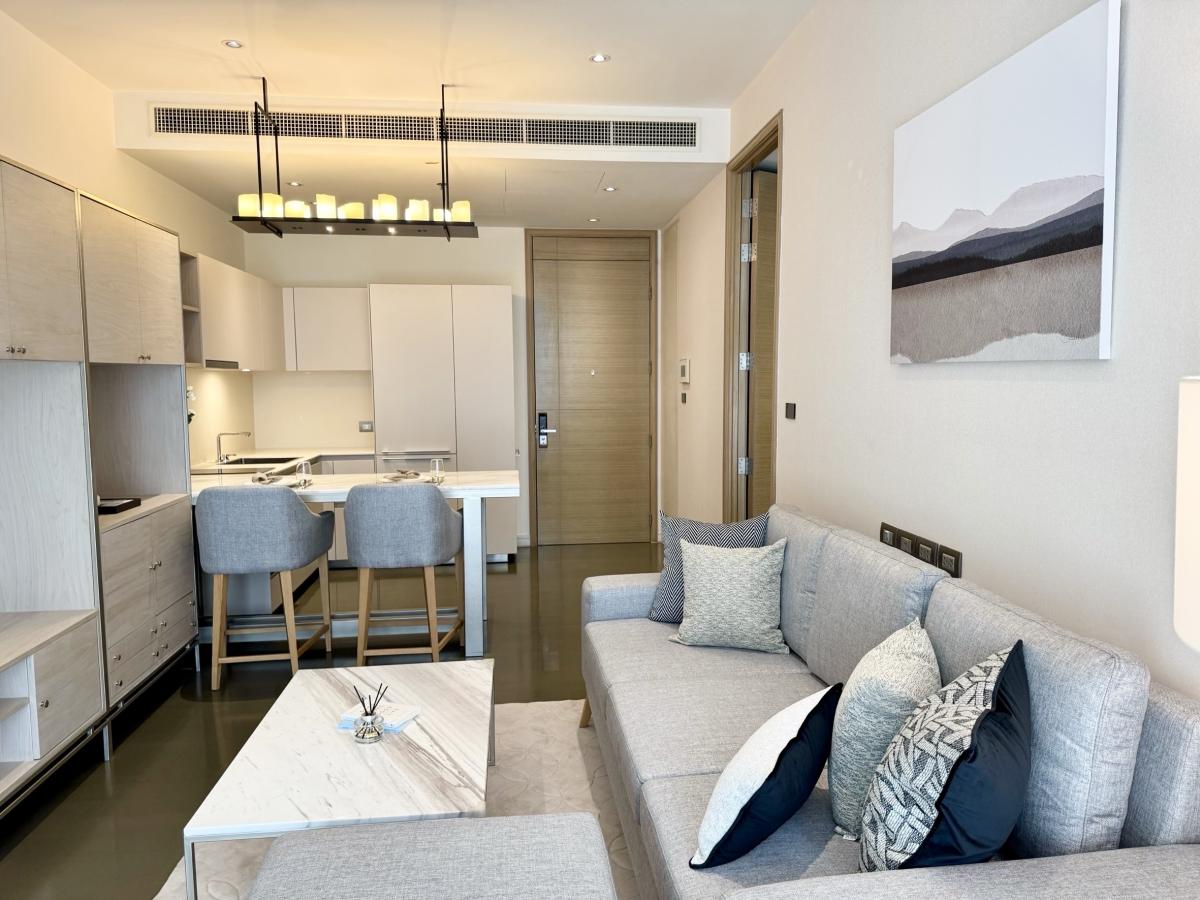 ขายคอนโดวิทยุ ชิดลม หลังสวน : ราคาจริงรวมค่าใช้จ่ายแล้วLuxury Condo 1 Bed @Magnolias Ratchadamri - Prime BTS Location! 
วิวเมืองใกล้ราชดำริ, สิ่งอำนวยความสะดวกครบครัน เพียง 7.2 ลบ.!