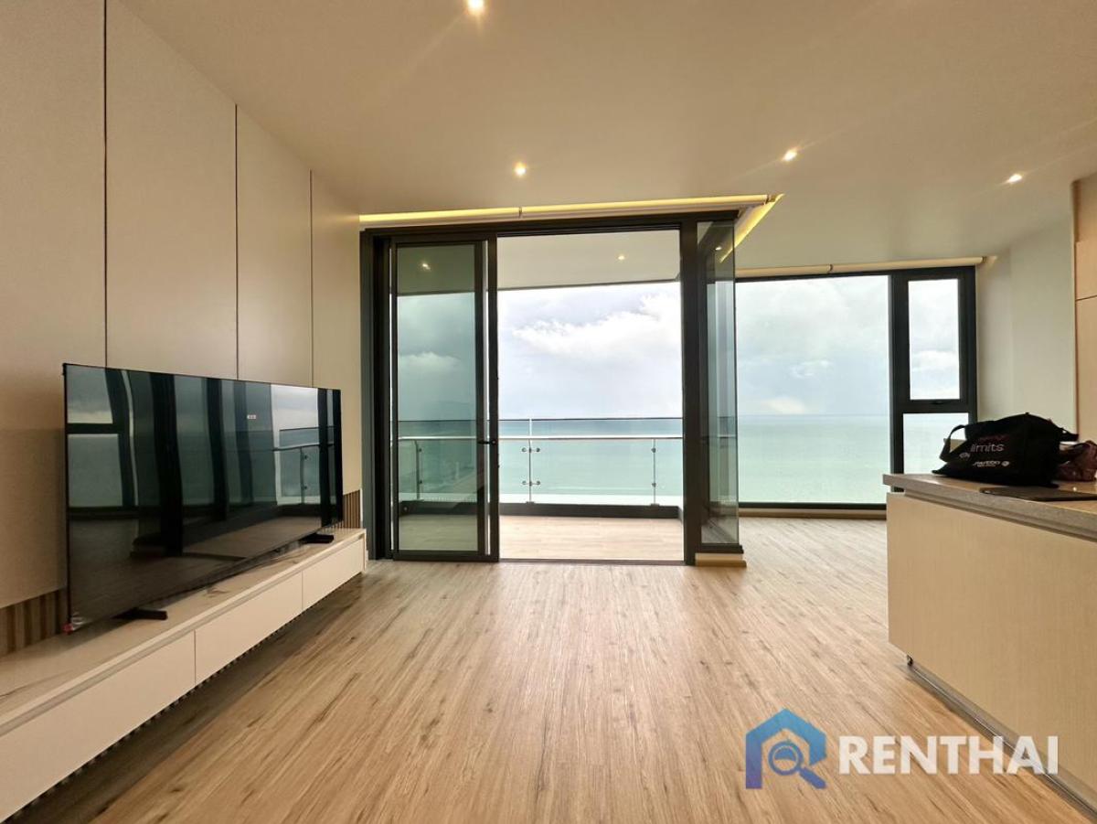 For SaleCondoPattaya, Bangsaen, Chonburi : Luxury Corner 2 bedroom at Arom Wongamat Pattaya | Sea View | 23 Mb