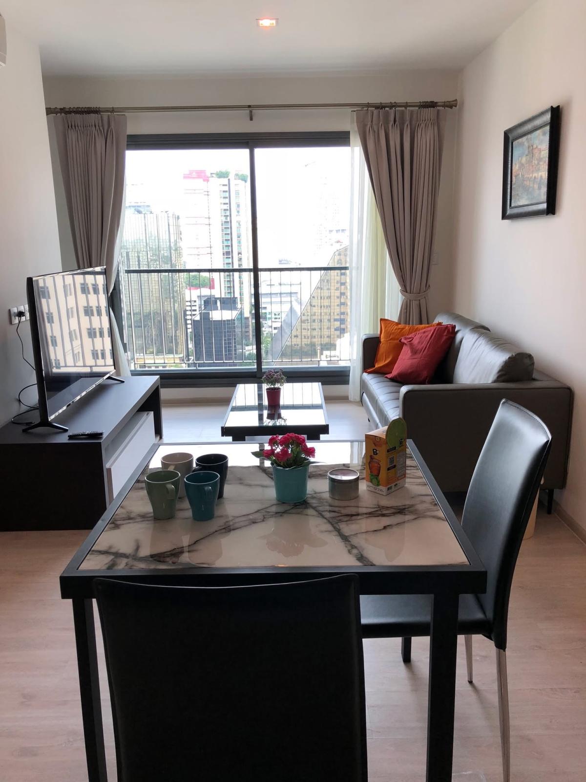 For SaleCondoRatchathewi,Phayathai : 03/04/2026, Condo RHYTHM Rangnam 2 bedrooms near BTS Ratchayothin
For sale at 12 million, rent at 45,000 with complete facilities! 0642748883
