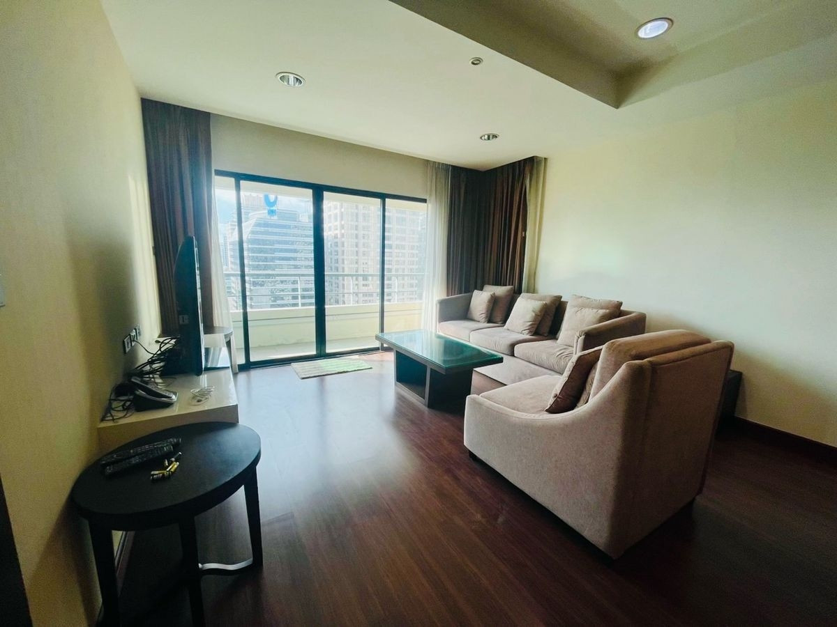 For SaleCondoSathorn, Narathiwat : Near BTS Saladaeng, MRT Silom, Sathorn Gardens