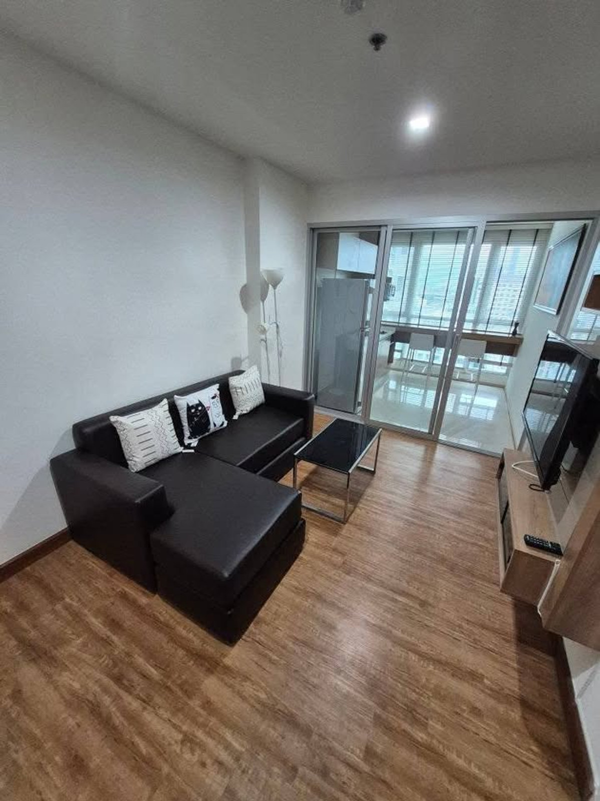 ให้เช่าคอนโดอ่อนนุช อุดมสุข : เช่าคอนโด Rhythm Sukhumvit 50/ริทึ่ม สุขุมวิท 50 (E6810022)