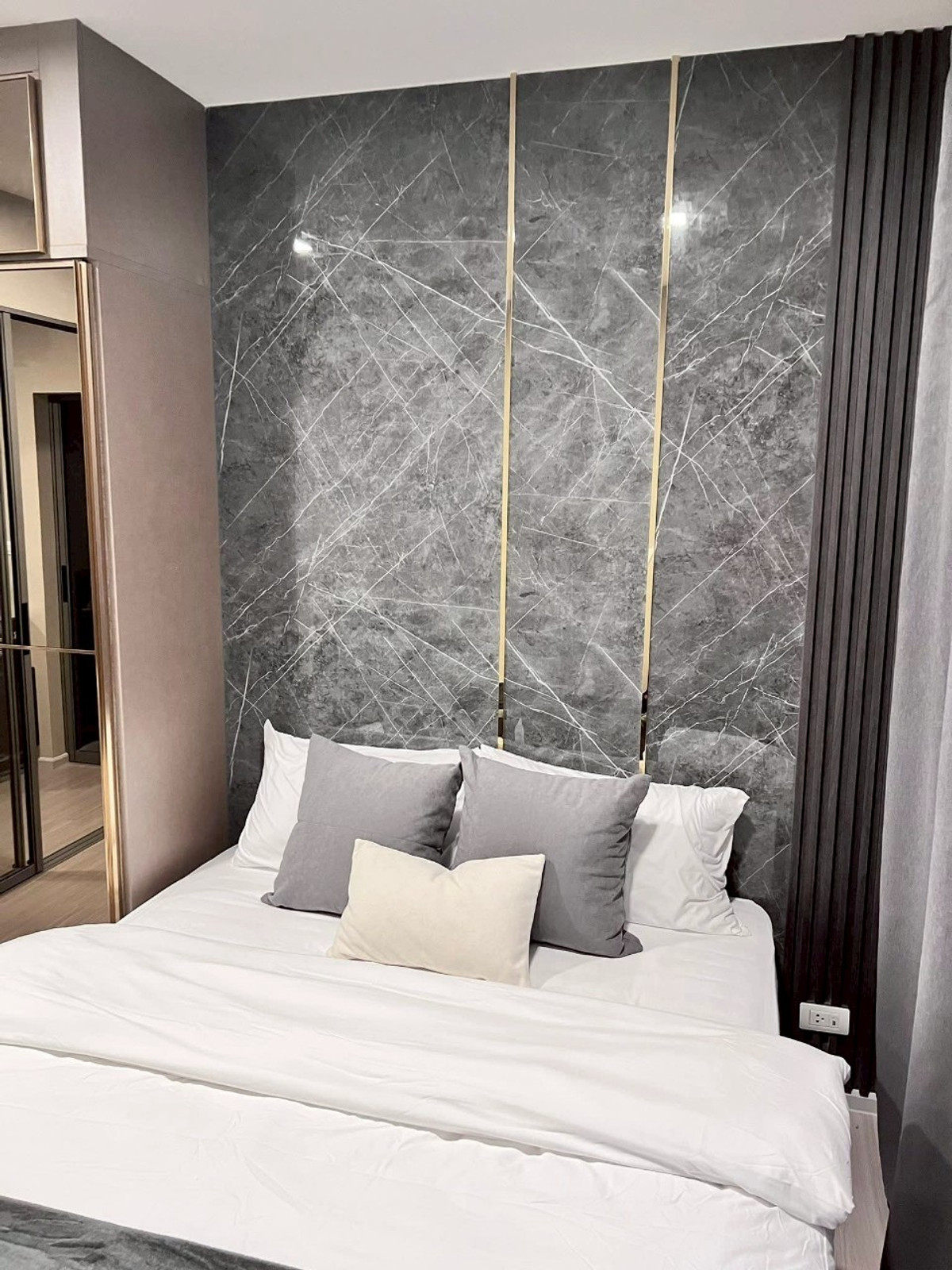 For RentCondoSukhumvit, Asoke, Thonglor : ✅ QPSK104 ✅ Line : @p2nproperty