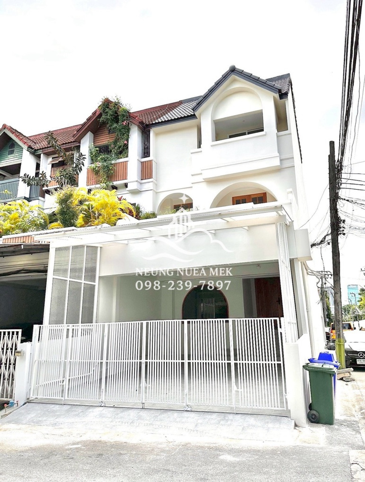 ขายทาวน์โฮมพระราม 9 เพชรบุรีตัดใหม่ RCA : ✅ Townhome Minimal Courtyard พระราม 9 – เหมาะสำหรับทำออฟฟิศหรือคลินิก ใจกลางย่านธุรกิจ