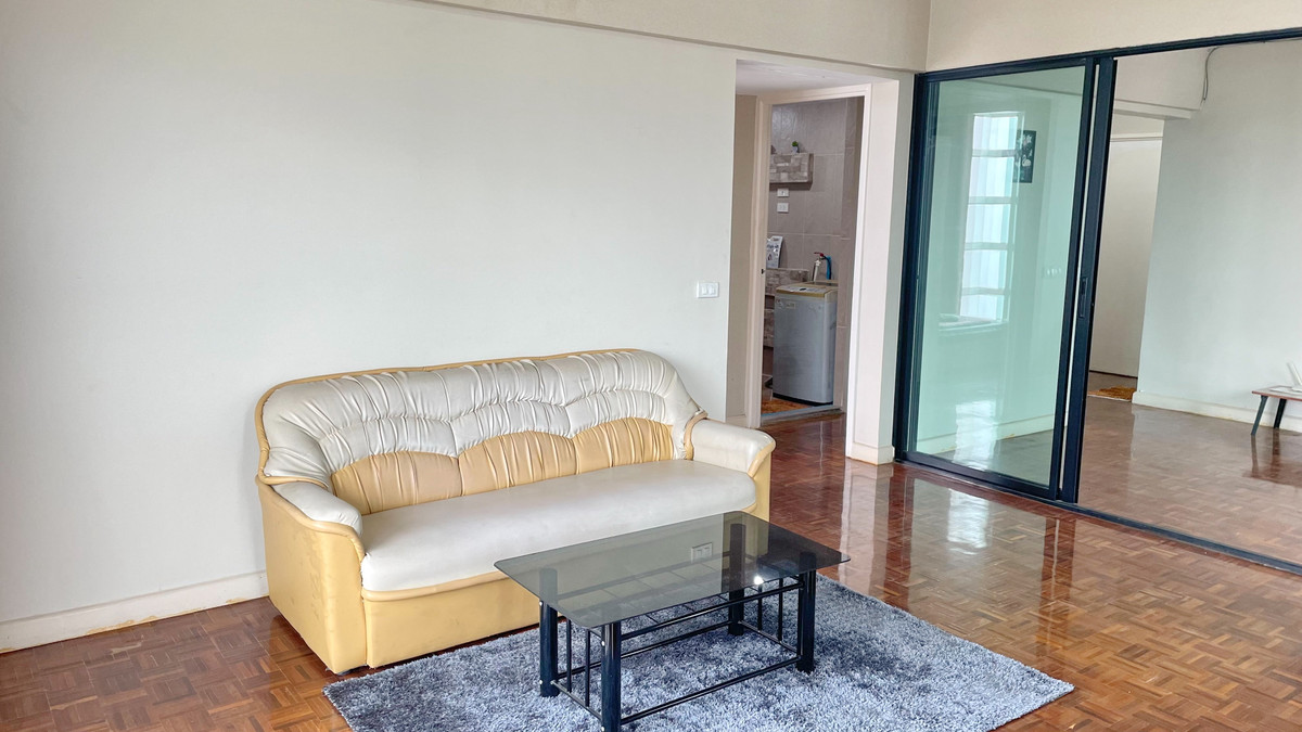 ให้เช่าคอนโดแจ้งวัฒนะ เมืองทอง : ให้เช่า ริเวียร่าอัพคอนโด ห้องมุมเมืองทอง  2 ห้องนอน 2 ห้องน้ำ