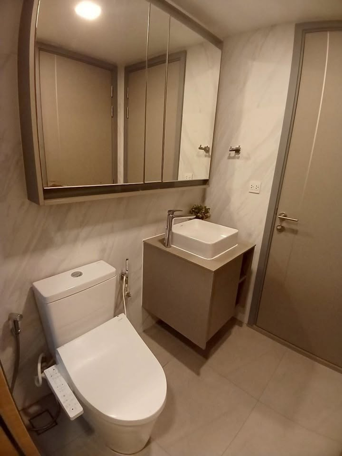 For SaleCondoSukhumvit, Asoke, Thonglor : Condo for sale Taka Haus price 12,800,000 baht [JZsr251007]