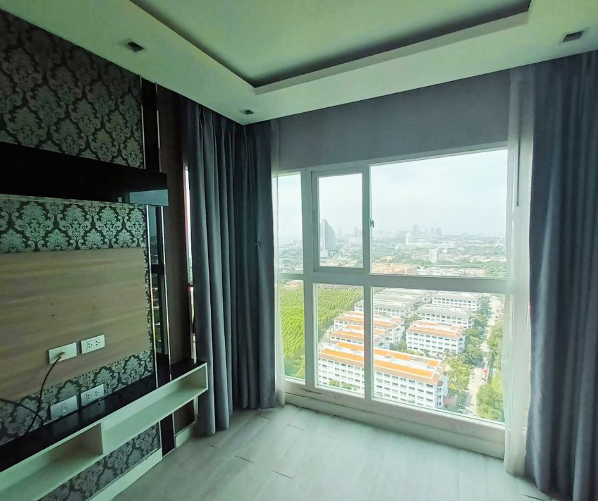 For SaleCondoPattaya, Bangsaen, Chonburi : Condo for sale La Santier 🌊🏢Room 32.93 sq m, 29th floor, sea view and city view