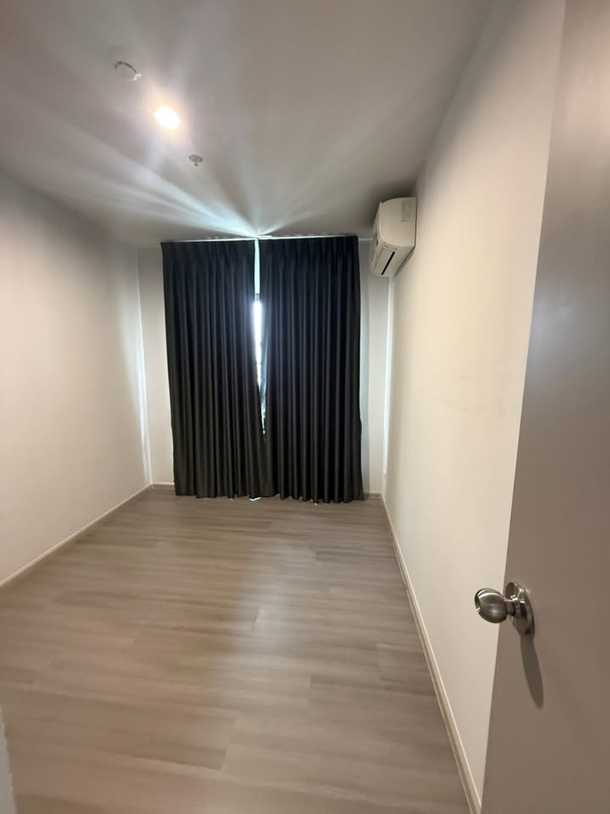 ให้เช่าคอนโดปิ่นเกล้า จรัญสนิทวงศ์ : เช่าคอนโด The Parkland Charan - Pinklao/เดอะ พาร์คแลนด์ จรัญ - ปิ่นเกล้า (A6810033)