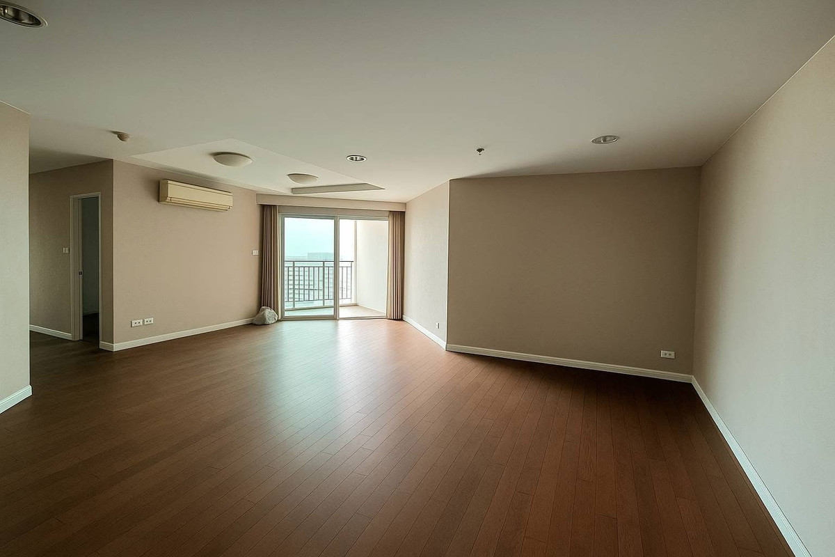 ขายคอนโดพระราม 9 เพชรบุรีตัดใหม่ RCA :  🔥Hot Price🔥 belle grand rama 9  2B2B  ⚡️100 Sqm ⚡️Best view and Best Position 🔥 10,900,000 B💫 สนใจติดต่อนัดชมห้อง พัตเตอร์ 💎0928895628 💎