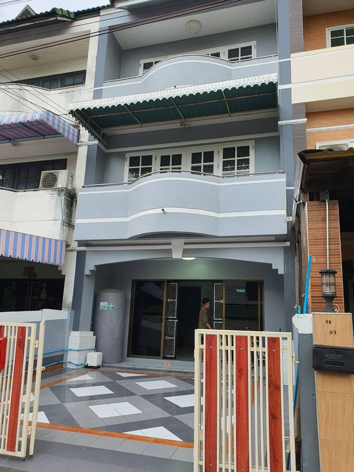 ให้เช่าทาวน์โฮมปทุมธานี รังสิต ธรรมศาสตร์ : ER25117 🟢 ให้เช่า / For Rent Baan Townhouse Lam Luk Ka Khlong 3 | ทาวน์โฮม 3 ชั้น | 4 ห้องนอน 3 ห้องน้ำ | 💰 15,000 บาท | ใกล้วัดสายไหม