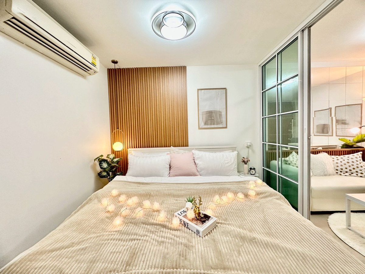 ขายคอนโดบางซื่อ วงศ์สว่าง เตาปูน : ES25064 🟢 ขาย / For Sale Regent Home 6/2 | Studio 30 ตร.ม. | วิวสระว่ายน้ำ | 💰 1.25 ล้านบาท | ประชาชื่น