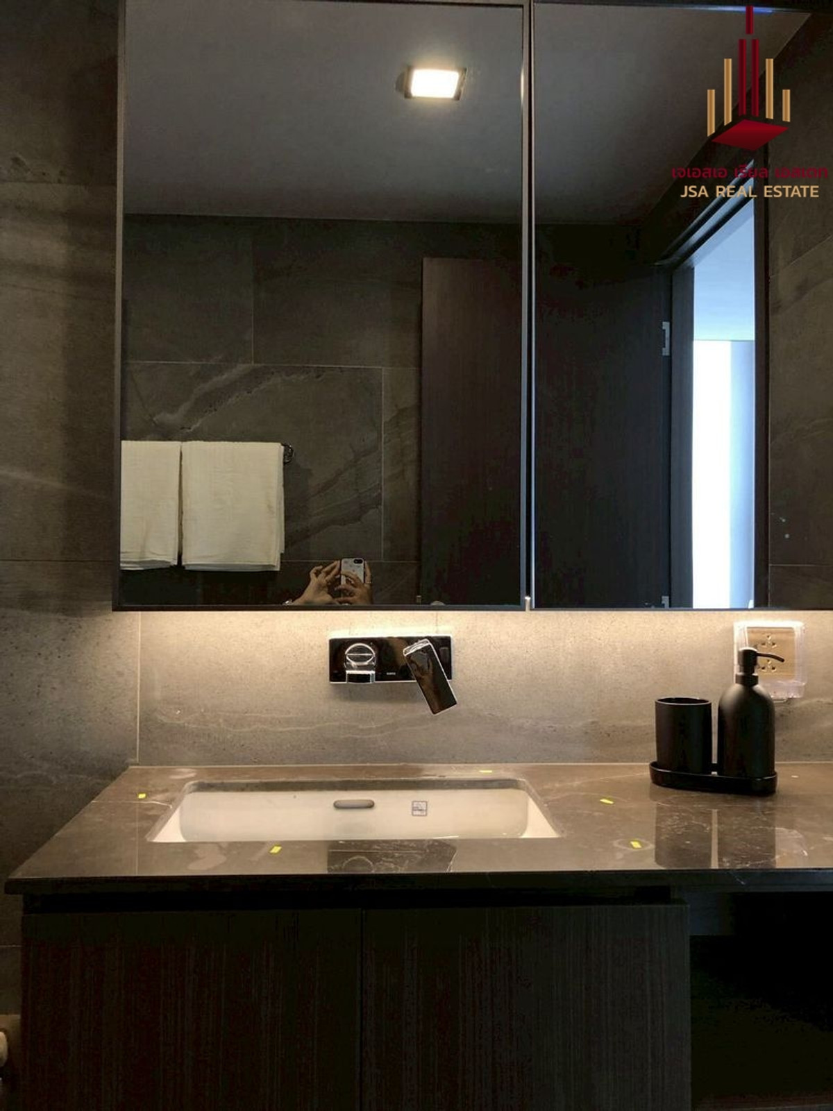 ให้เช่าคอนโดราชเทวี พญาไท : ✨ For Rent : CONNER Ratchathewi Condo ✨  💰 Only  50,000 thb/month