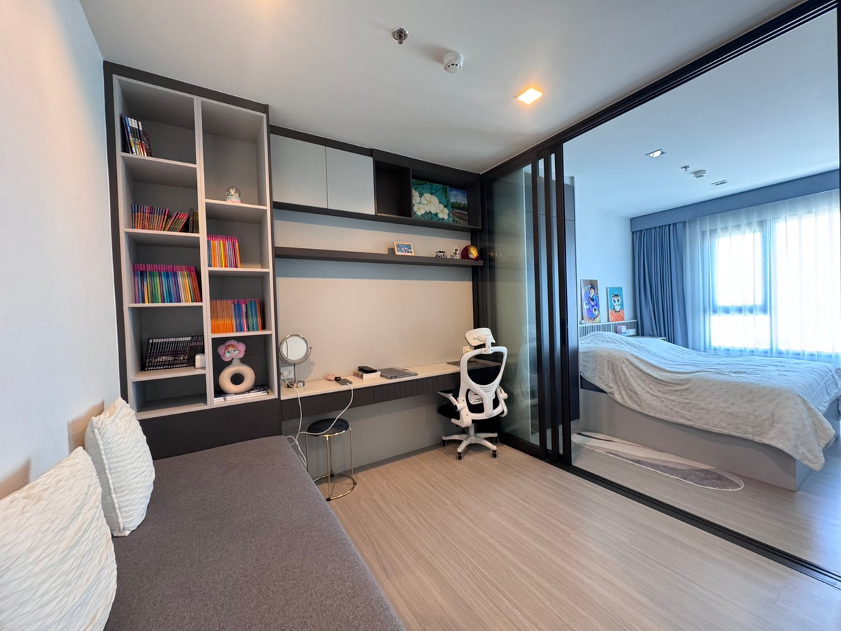 ขายคอนโดท่าพระ ตลาดพลู วุฒากาศ : ขายด่วน Life Sathorn Sierra 1 bedroom + 1 workingroom ห้องสวย วิวโล่ง นัดชมได้ครับ