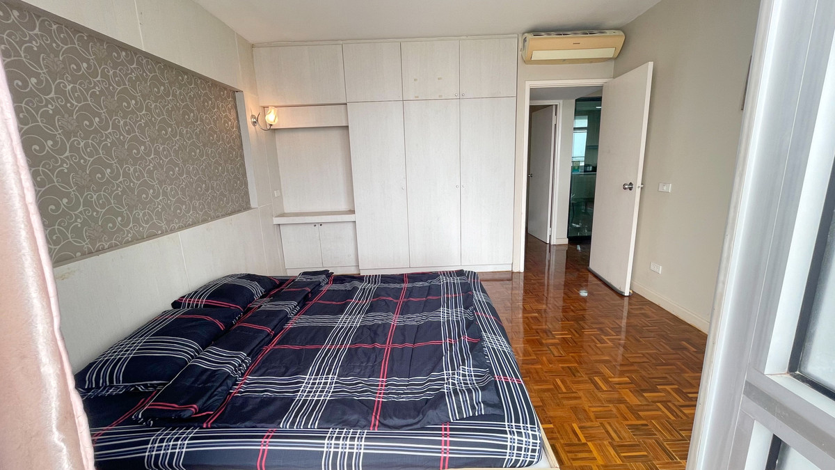 ให้เช่าคอนโดแจ้งวัฒนะ เมืองทอง : ให้เช่า ริเวียร่าอัพคอนโด ห้องมุมเมืองทอง  2 ห้องนอน 2 ห้องน้ำ