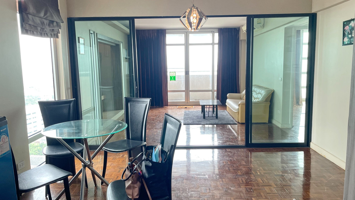 ให้เช่าคอนโดแจ้งวัฒนะ เมืองทอง : ให้เช่า ริเวียร่าอัพคอนโด ห้องมุมเมืองทอง  2 ห้องนอน 2 ห้องน้ำ