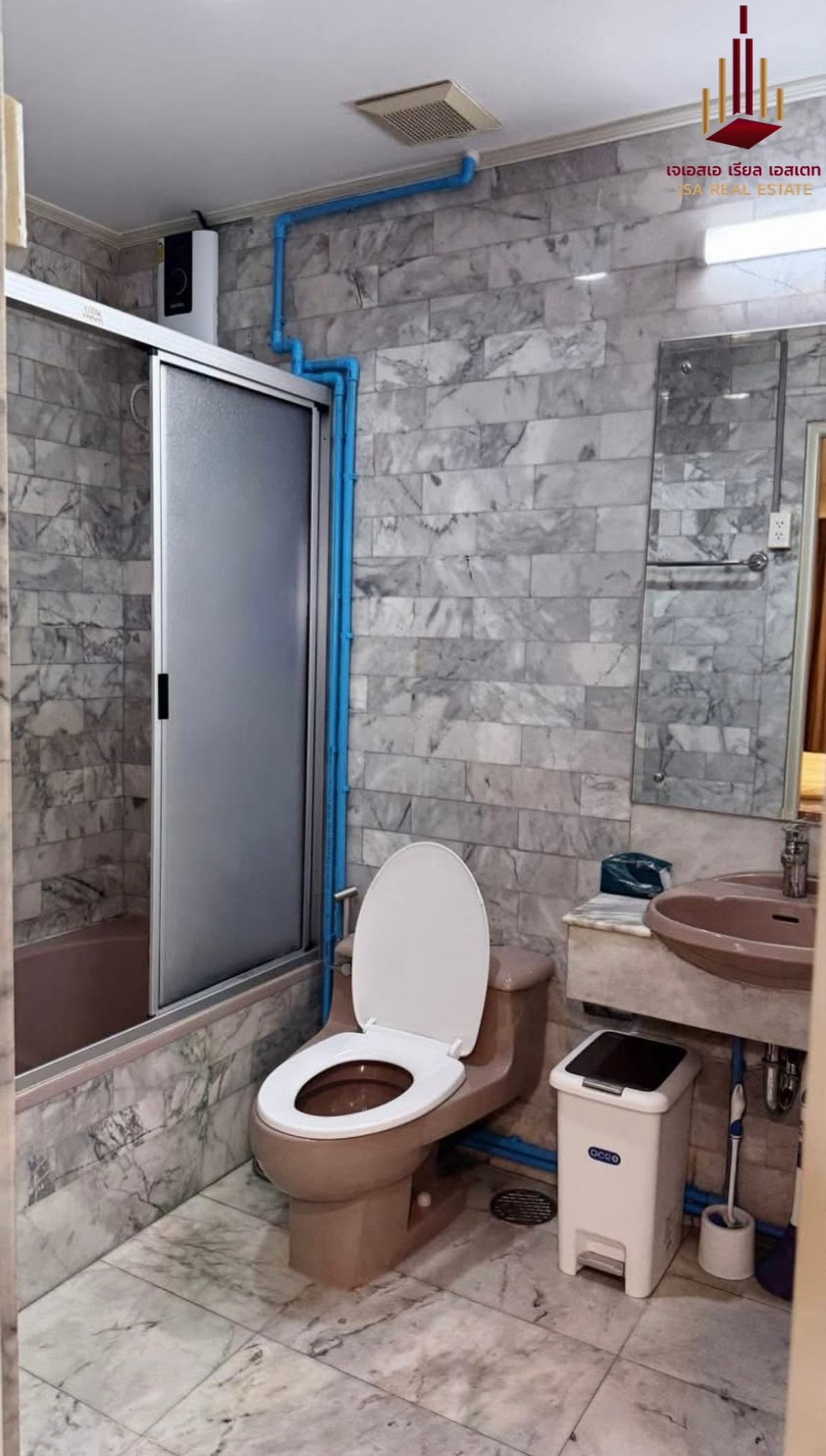 ขายคอนโดสาทร นราธิวาส : ✨ For Sale: Sampoom Garden Condo ✨  💰 Only 7,000,000 THB