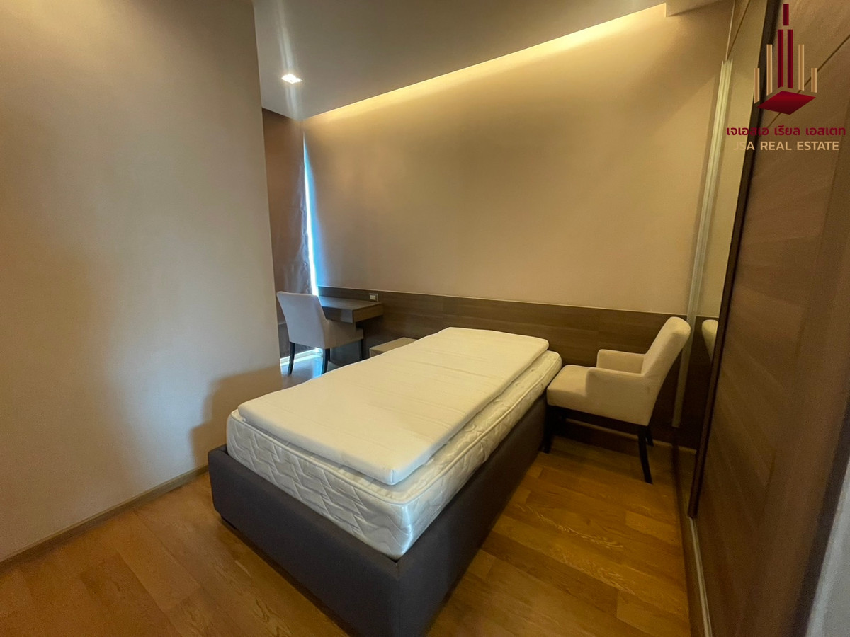 ให้เช่าคอนโดสาทร นราธิวาส : ✨ For Rent: The Address Sathorn Condo ✨  💰 Only 44,500 THB/month