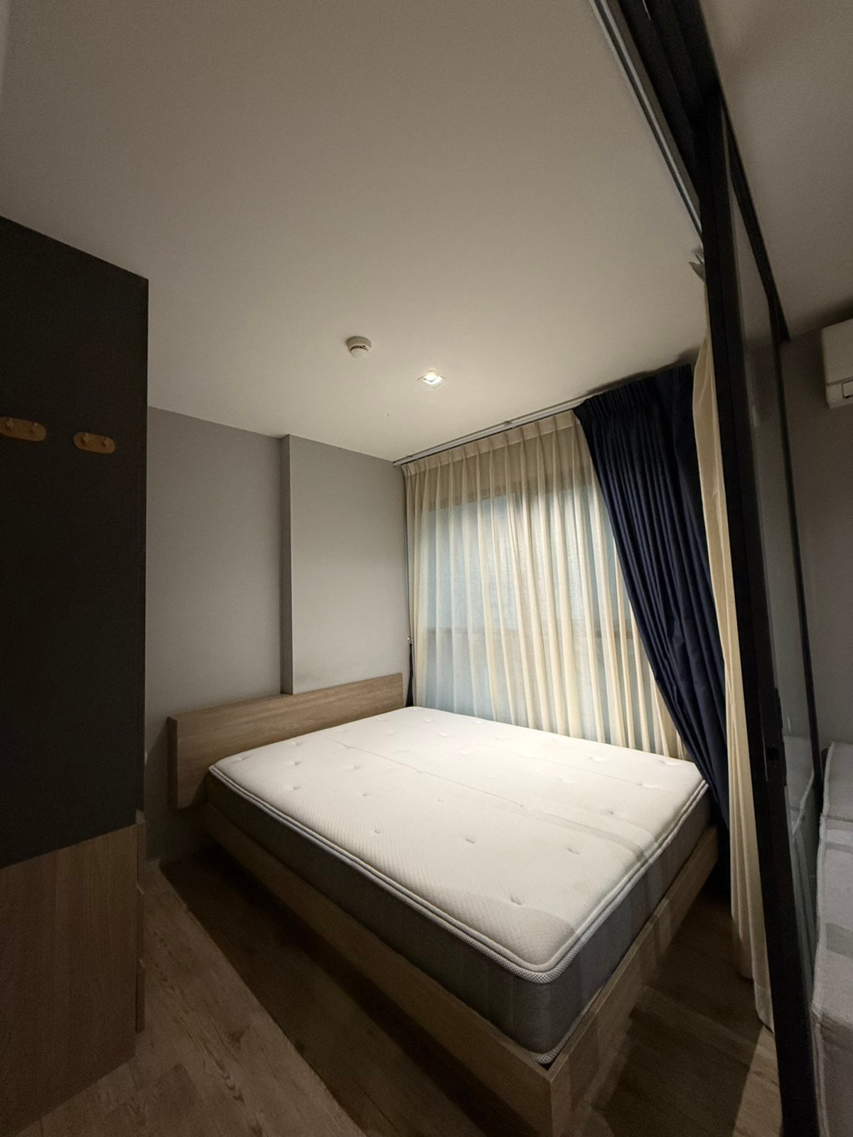 For SaleCondoBangna, Bearing, Lasalle : Condo for sale, Aspen Lasalle, beautiful room, complete with electrical appliances, furniture.