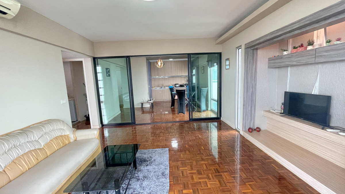 ให้เช่าคอนโดแจ้งวัฒนะ เมืองทอง : ให้เช่า ริเวียร่าอัพคอนโด ห้องมุมเมืองทอง  2 ห้องนอน 2 ห้องน้ำ