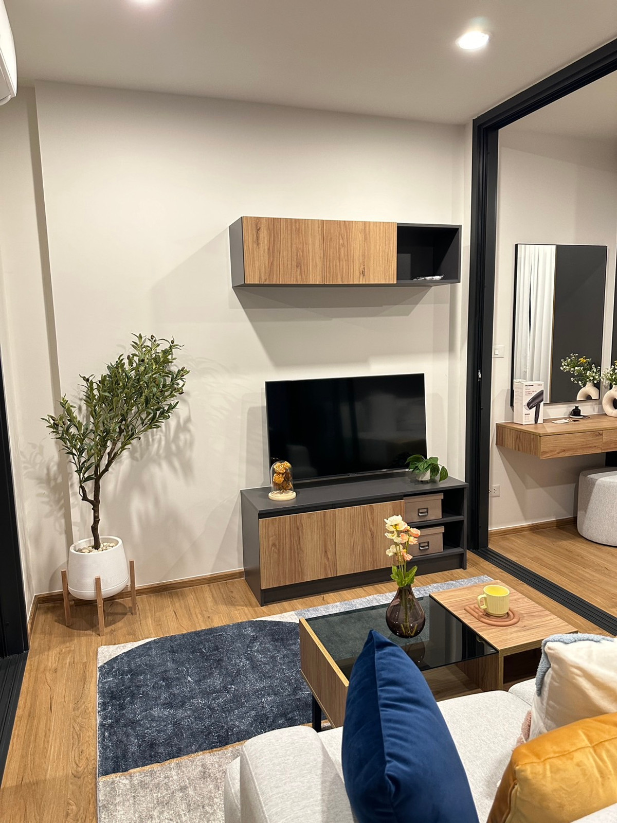 For RentCondoLadprao, Central Ladprao : For rent: The Line Vibe, 1 bedroom, 32 sq m., 20th floor, near BTS Ha Yaek Lat Phrao