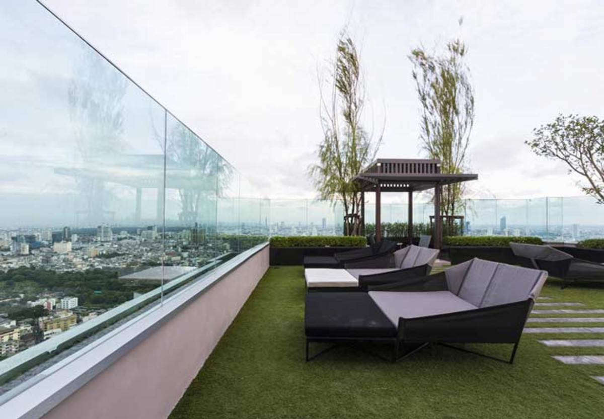 ขายคอนโดสาทร นราธิวาส : ✨ For Sale: Rhythm Sathorn Condo ✨ 💰 Only 4,200,000 THB