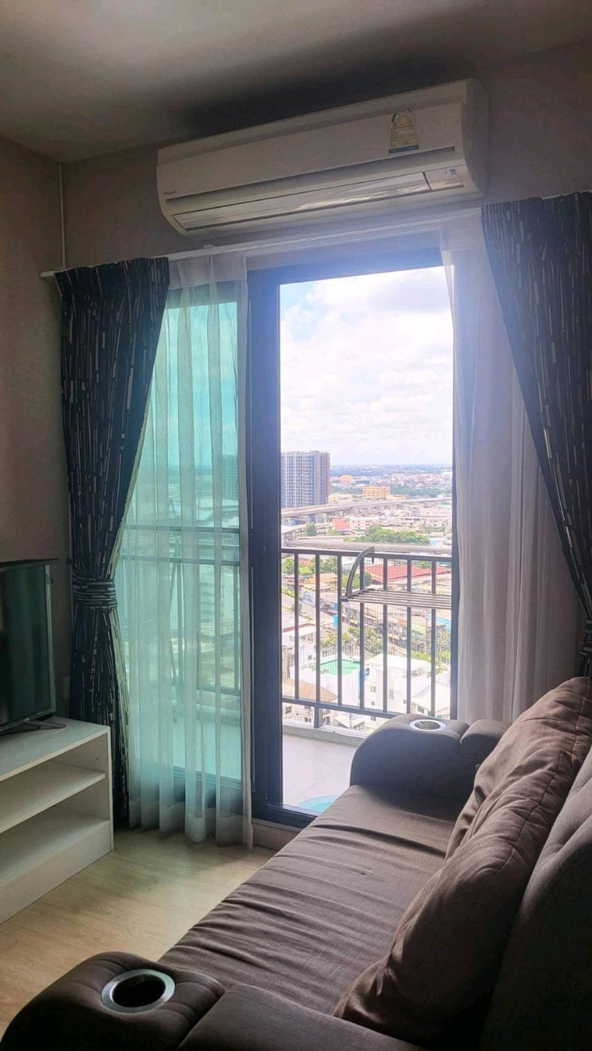 For SaleCondoThaphra, Talat Phlu, Wutthakat : Condo for sale/rent near MRT Tha Phra