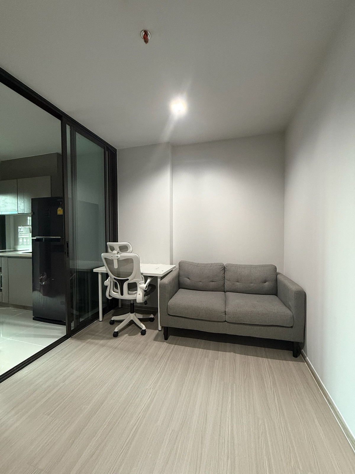 ขายคอนโดพระราม 9 เพชรบุรีตัดใหม่ RCA : Life Asoke - Rama 9 / 1 Bedroom (FOR SALE), ไลฟ์ อโศก - พระราม 9 / 1 ห้องนอน (ขาย) TARN191 