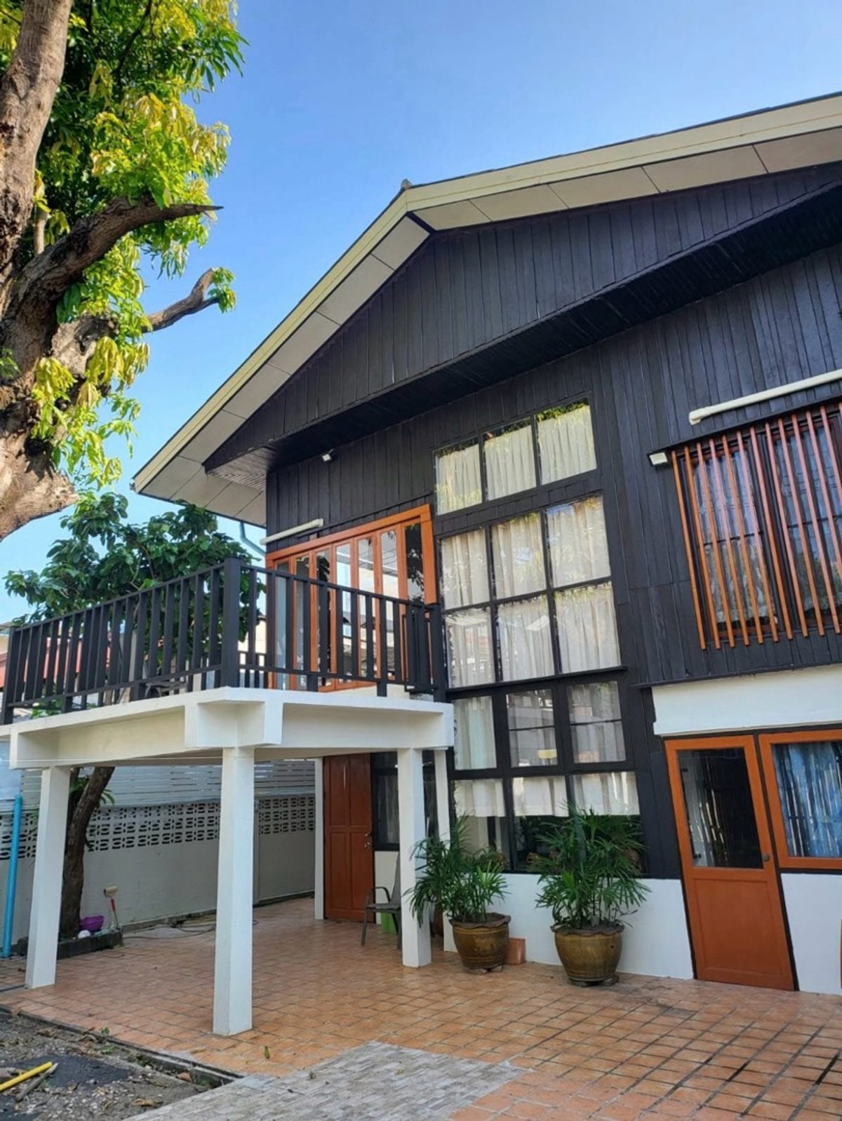 ให้เช่าบ้านรัชดา ห้วยขวาง : Single House for Rent Ratchada-Huai Khwang, Bangkok