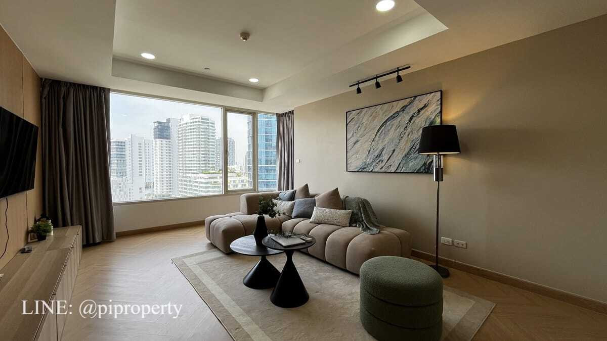 For SaleCondoSukhumvit, Asoke, Thonglor : Newly renovated and pets friendly 2Bed freehold condo unit for sale in Hampton Thonglor 10 - Ekkamai & Thonglor top location