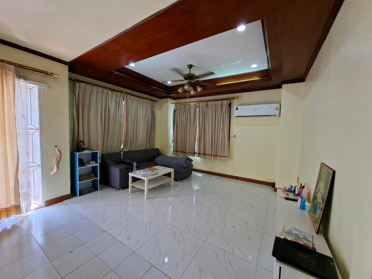 For SaleHousePathum Thani,Rangsit, Thammasat : 🏡 House for Sale –  Chaiyapruek Rangsit Khlong 2 (L&H Project) 🚅BTS Khu Khot 🏡2-storey detached house, 53.1 sq.wah 3 bedroom 3 bathroom in Peaceful environment with large green space🌳 Contact for viewing 📞 099 415 2664 