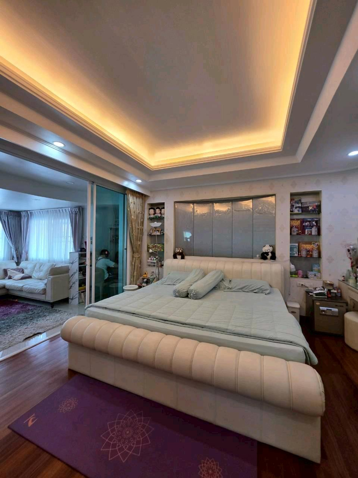 ขายบ้านโชคชัย4 ลาดพร้าว71 : 🔥 ขายด่วนลดถูก! บ้านเดี่ยวหรูพร้อมอยู่ 70ตรว. ลาดพร้าว80 เชื่อม กับถ.รัชดาภิเษก 4ห้องนอน 4ห้องน้ำ สอบถามเพิ่มเติม 📞099 415 2664