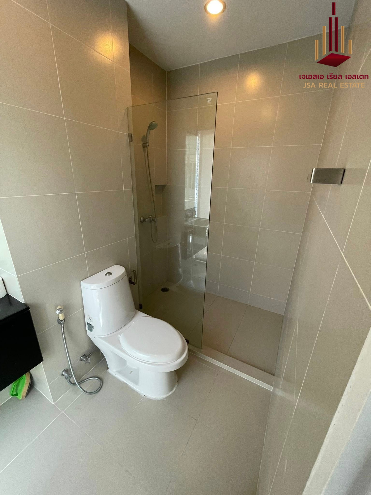 For RentTownhomePattanakan, Srinakarin : ✨ For Rent: NOBLE CUBE PATTANAKARN ✨ 💰 Only 45,000 THB/month