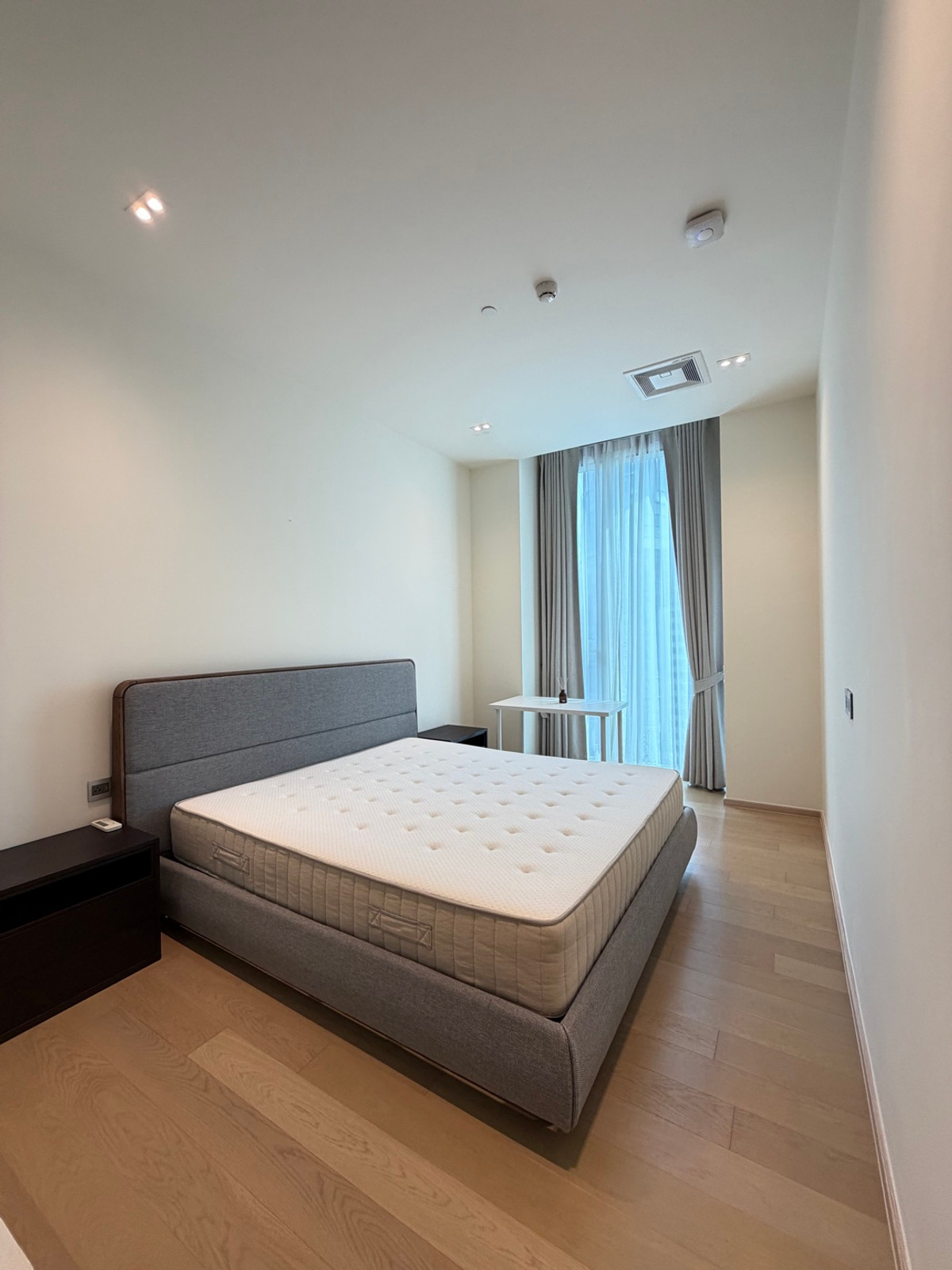 For RentCondoSukhumvit, Asoke, Thonglor : ✨ The Strand Thonglor – Spacious 2BR Luxury Condo, 130K/Month (No Pets Allowed)