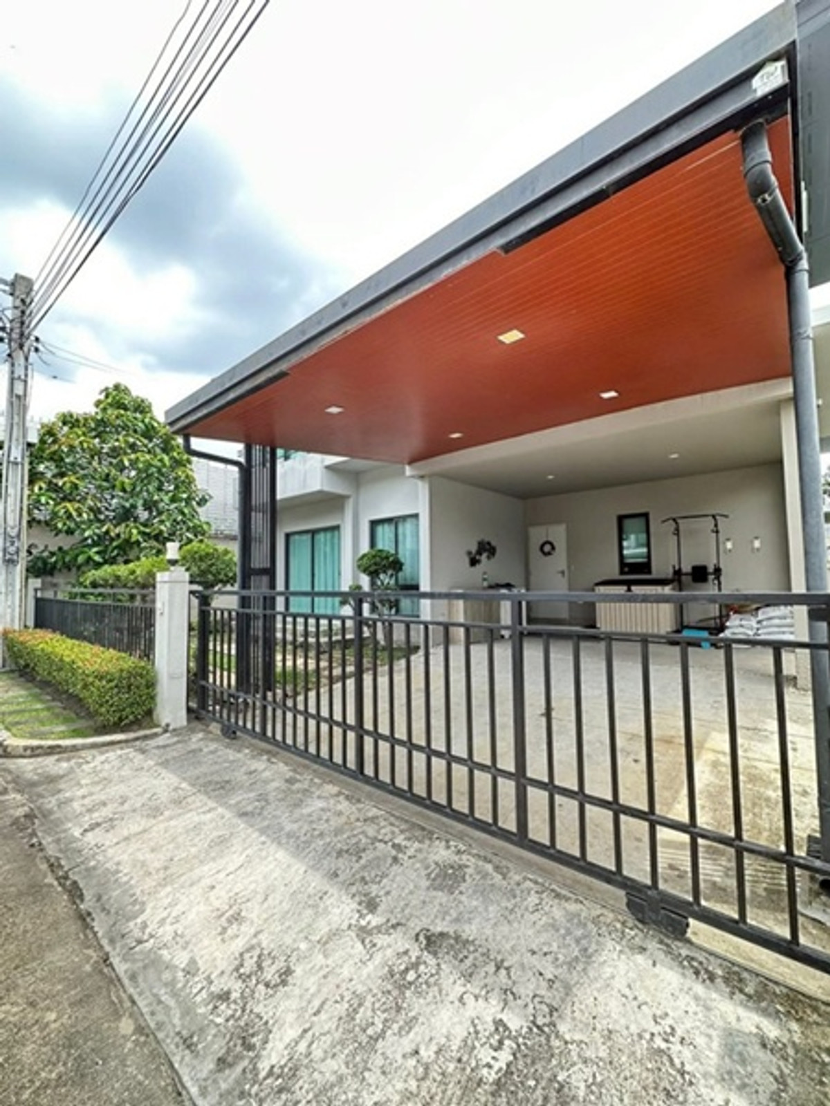 ให้เช่าบ้านลาดกระบัง สุวรรณภูมิ : BH141 ให้เช่า บ้านเดี่ยว หมู่บ้าน ไลฟ์ บางกอก บูเลอวาร์ด วงแหวน – พระราม 9 Life Bangkok Boulevard Wongwaen – Rama 9 #บ้านเดี่ยวถนนกาญจนาภิเษก #บ้านเดี่ยวเขตสะพานสูง