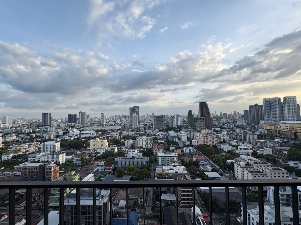 ให้เช่าคอนโดลาดพร้าว เซ็นทรัลลาดพร้าว : 🔥ให้เช่าด่วน 🔥The Line Pahonyothin ห้องสวย ใหม่เอี่ยม เฟอร์นิเจอร์ครบ พร้อมเข้าอยู่ เดินทางสะดวก ใกล้ BTS ห้าแยกลาดพร้าว❗