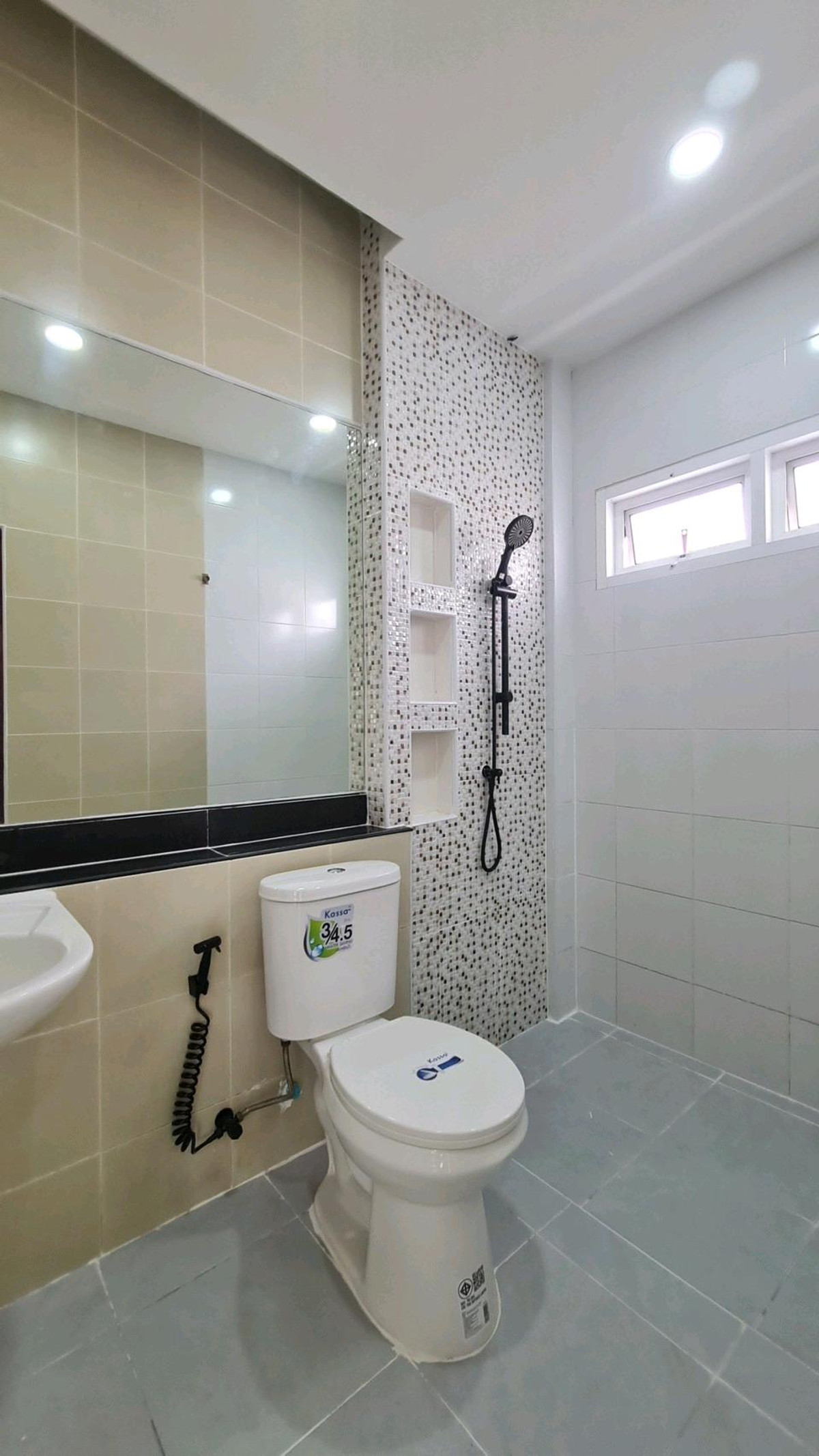 For SaleHouseNawamin, Ramindra : 2-story detached house, Phatthana Siri Village, along Khlong Song 18-20. Renovated and ready to move in. Near Fashion Island Department Store, The Promenade, Big C, Makro, Lotus, Safari World, Hathaimit Market, Minburi Market, convenient travel. Pink Line