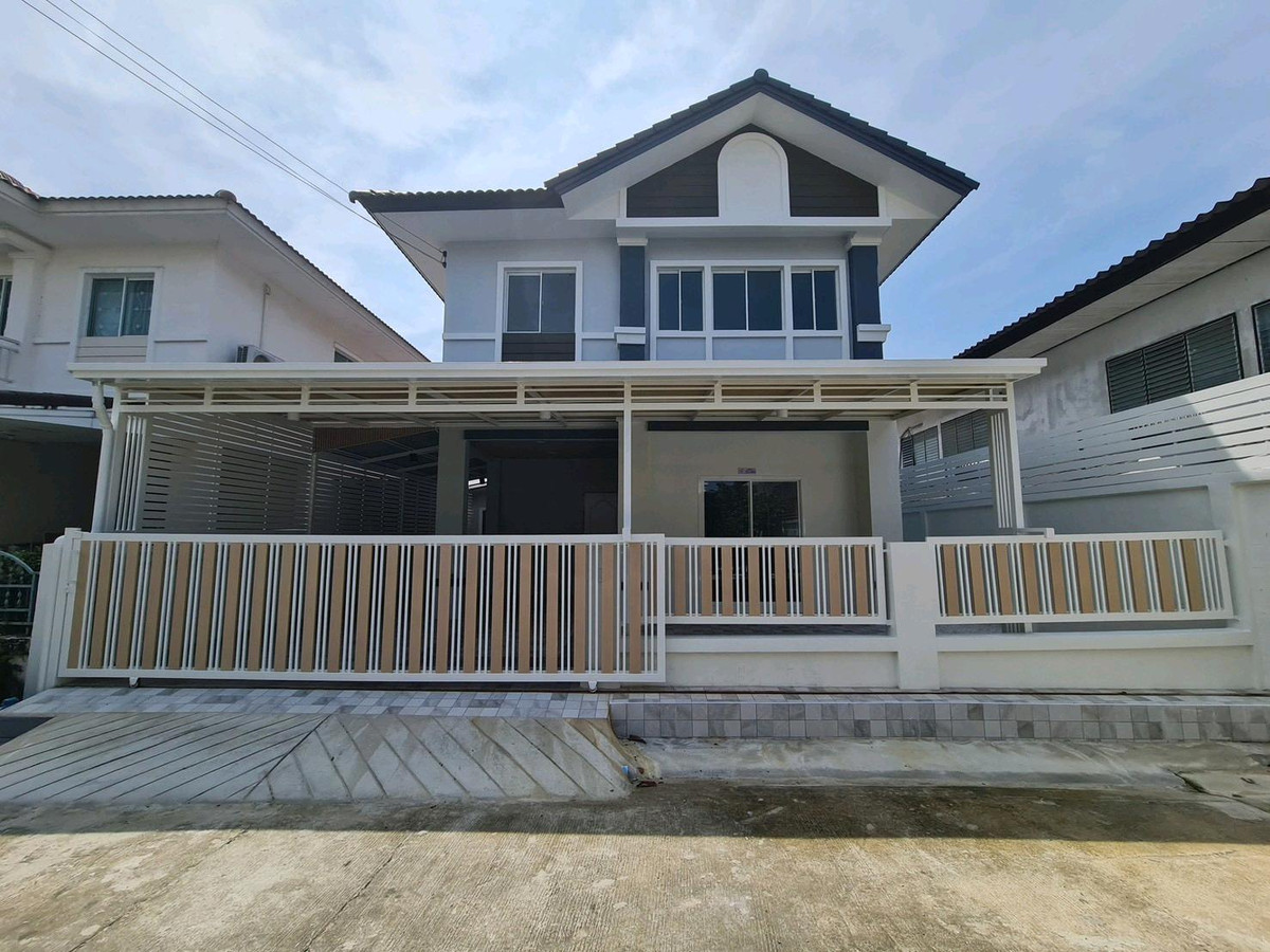 For SaleHouseNawamin, Ramindra : 2-story detached house, Burirom Village Soi Liab Khlong Song 23, Sub-Soi 17, Fashion Island, The Promenade, Big C, Lotus, Makro, The Jazz Liab Khlong Song Pink Line Renovated and ready to move in Convenient travel