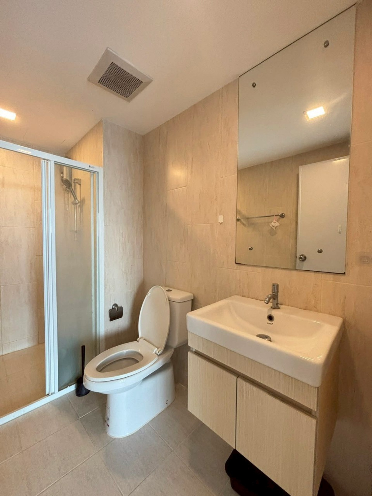 For RentCondoChokchai 4, Ladprao 71, Ladprao 48, : ✅ AT71115 ✅ Line : @p2nproperty