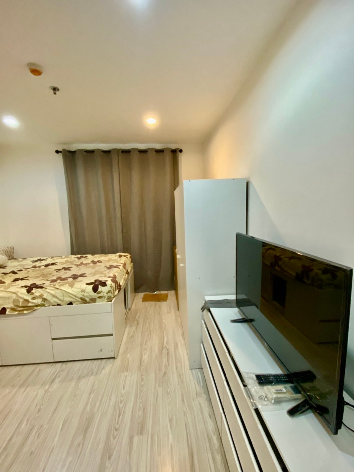 For RentCondoBangna, Bearing, Lasalle : For Rent, condominium next to BTS Bangna, beautiful room, fully furnished, complete electrical appliances, good price, ready to move in.