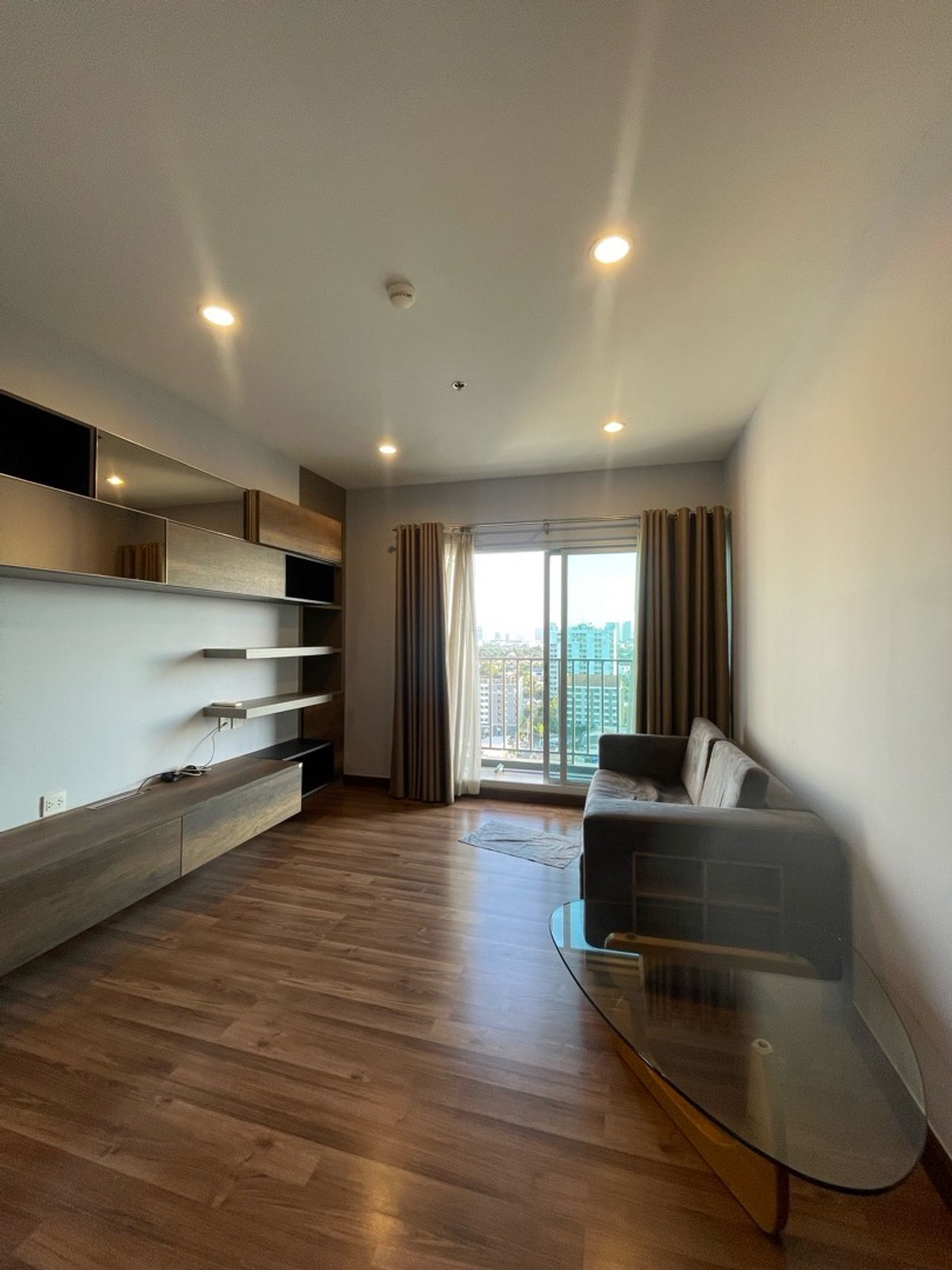 For RentCondoRattanathibet, Sanambinna : Condo for rent, Centric Tiwanon, 2 bedrooms, ready to move in /Line:@forucondo