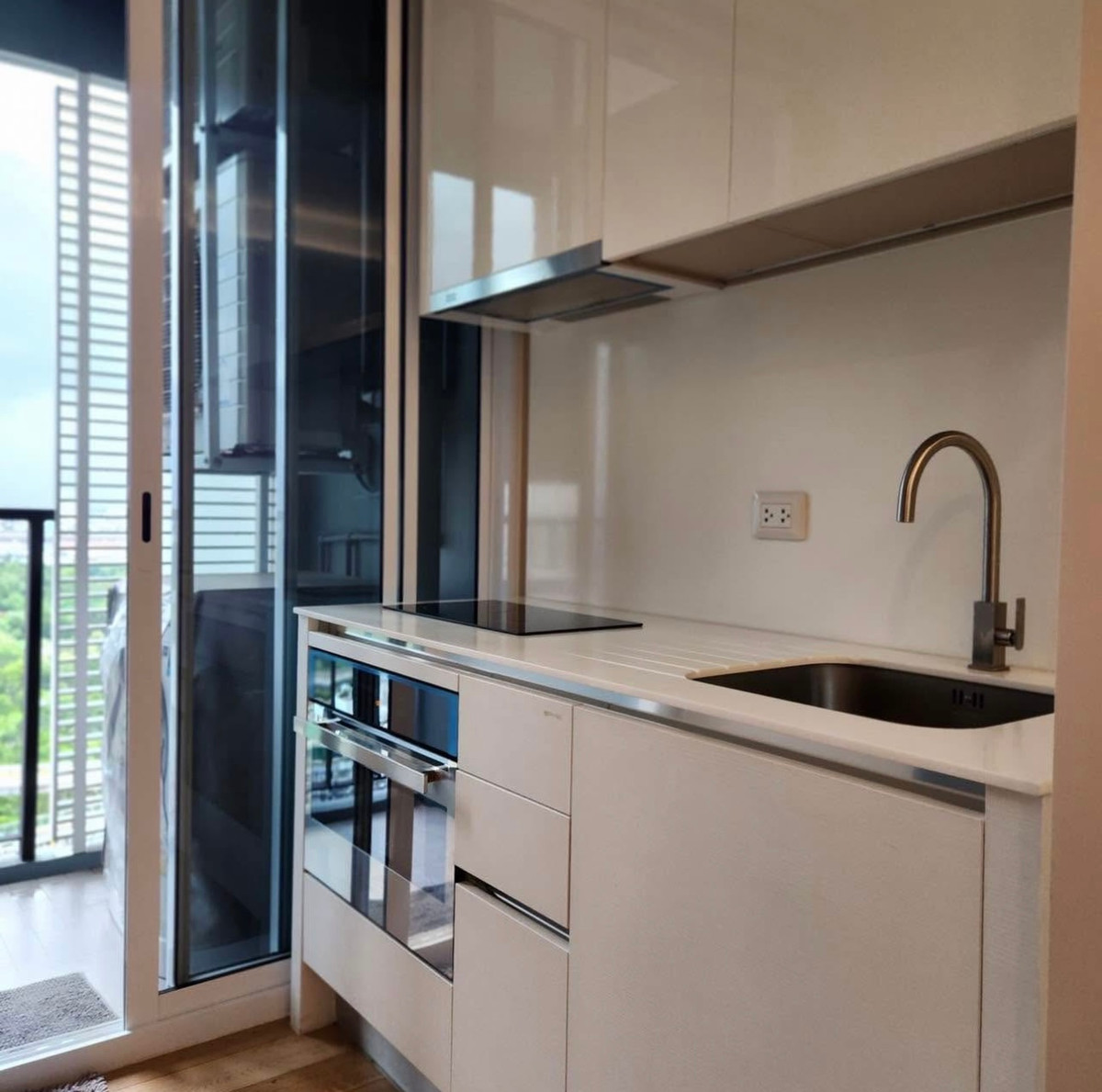 For RentCondoLadprao, Central Ladprao : For rent ✨ The Saint Residences ✨ Fully furnished and equipped, near BTS Ha Yaek Lat Phrao