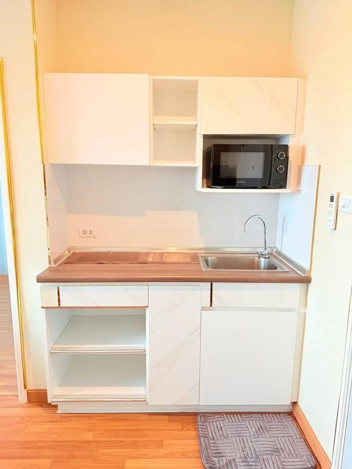 ให้เช่าคอนโดพระราม 3 สาธุประดิษฐ์ : ให้เช่า 📍 Lumpini Place Ratchada - Sathu 📍 เฟอร์นิเจอร์ และ เครื่องใช้ไฟฟ้าครบ ใกล้ BTS ช่องนนทรี 