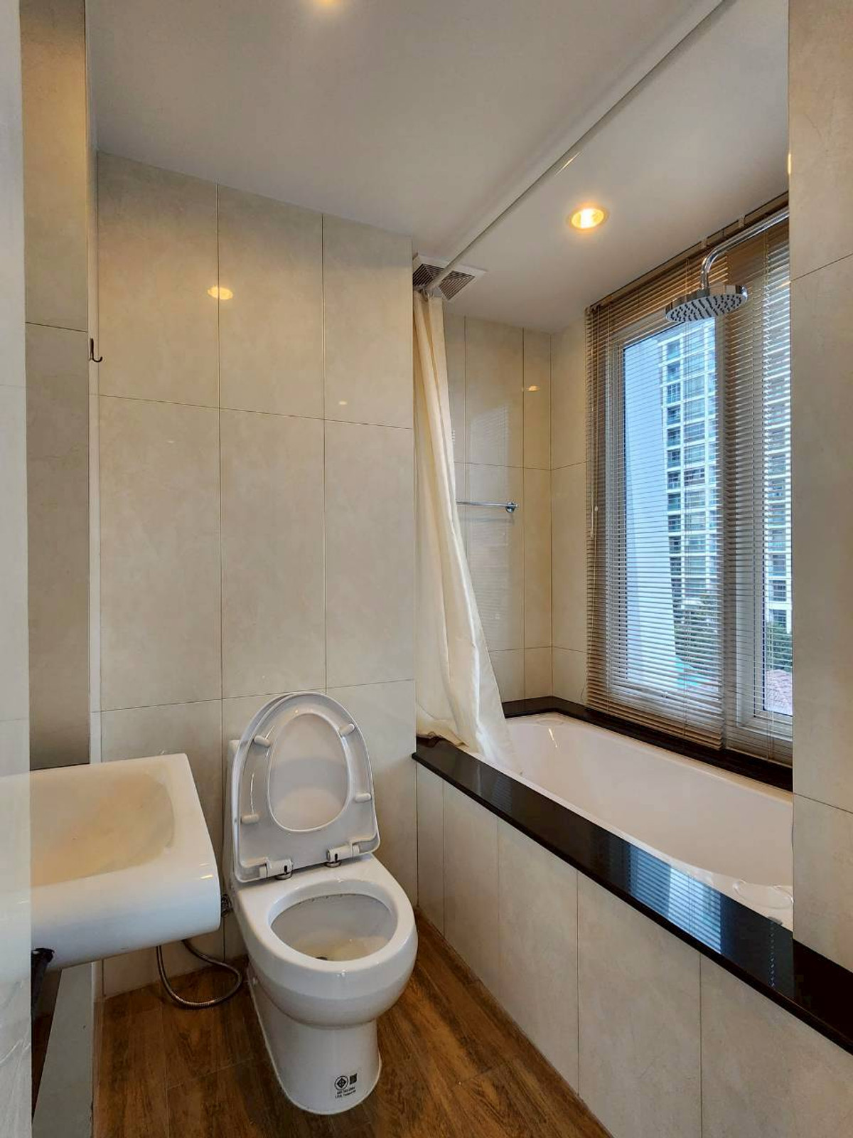 For SaleCondoSilom, Saladaeng, Bangrak : Urgent sale!! 2 bedroom condo | The Surawong | Number 159/39, 7th floor, size 53.41 sq m.