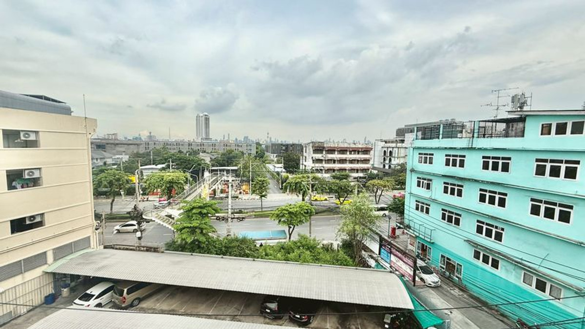 อาคารพาณิชย์วงเวียนใหญ่ เจริญนคร : ขายอาคารพาณิชย์ 4 ชั้น พร้อมชั้นลอย ย่านอรุณอมรินทร์ เหมาะสำหรับอยู่อาศัย ทำออฟฟิศ ร้านค้า หรือปล่อยเช่าเพื่อการลงทุน