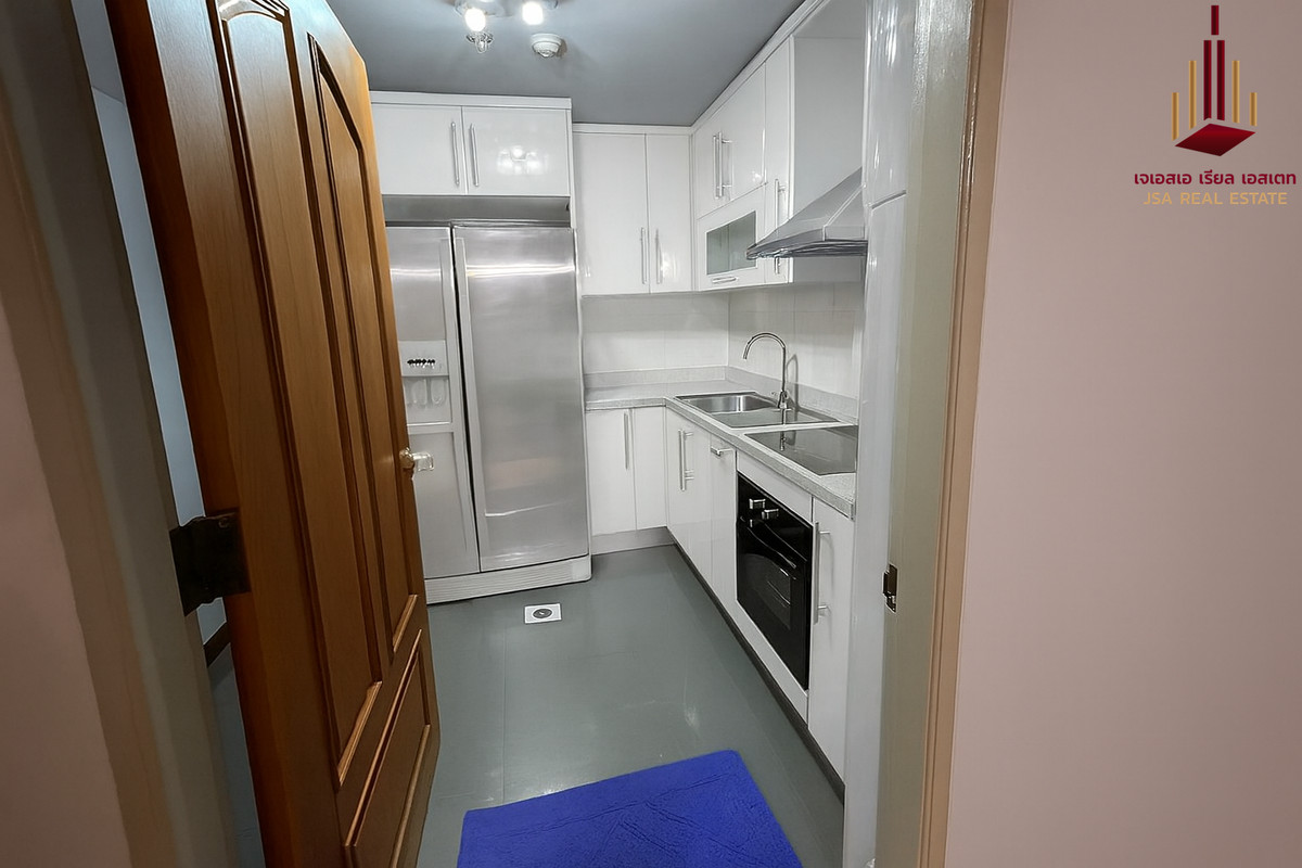 For SaleCondoSukhumvit, Asoke, Thonglor : ✨ For Sale: Las Colinas Condo ✨ 💰 Only 18,100,000 THB