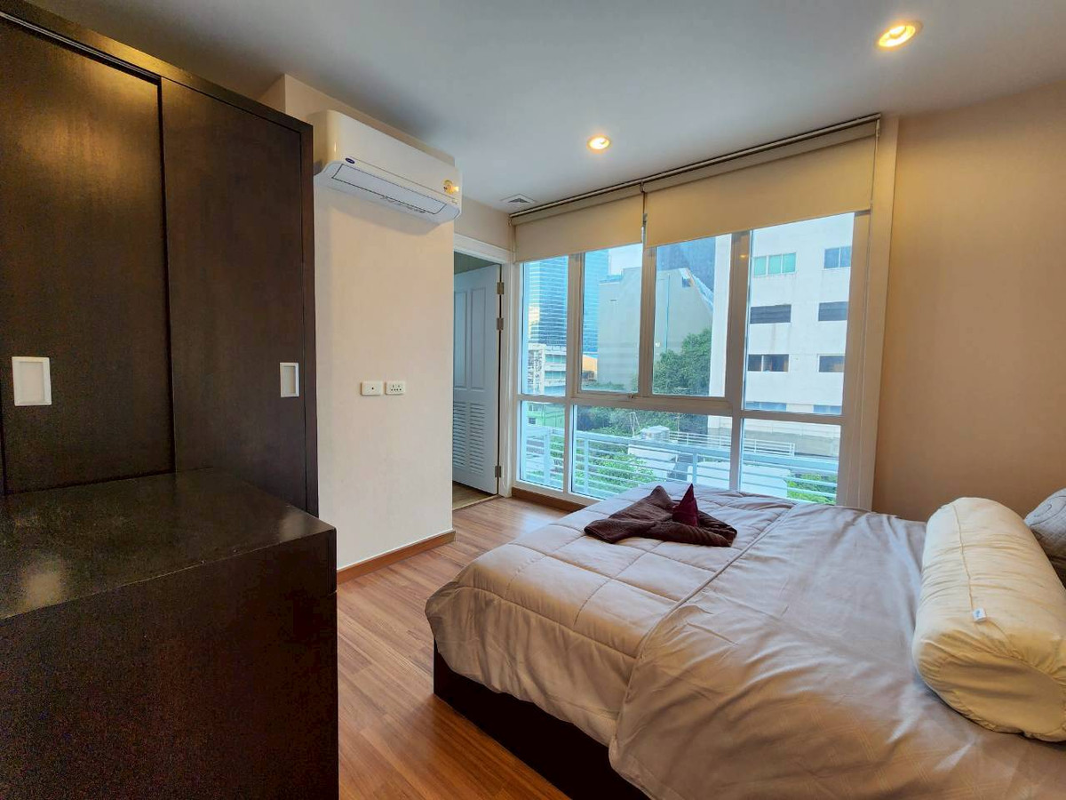 For RentCondoSilom, Saladaeng, Bangrak : For rent!! 2 bedroom condo | The Surawong | Number 159/39, 7th floor, size 53.41 sq m.