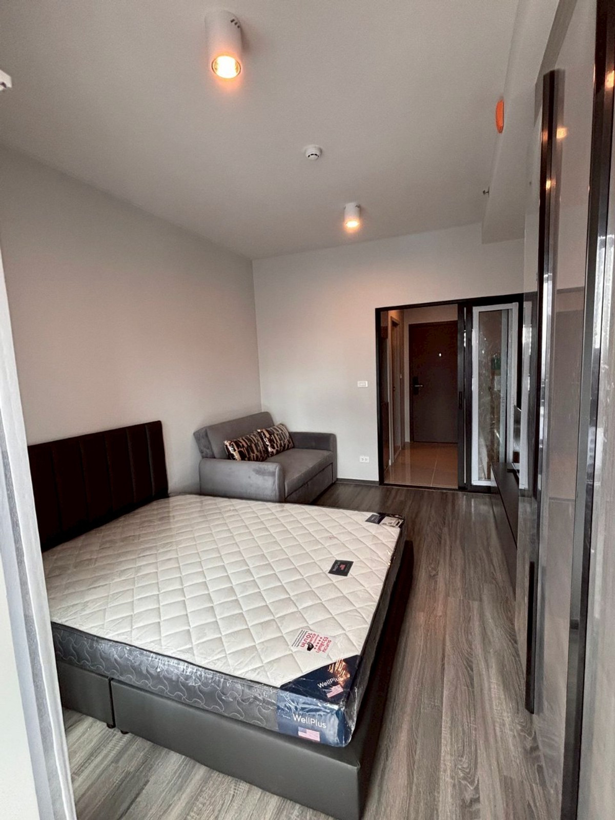 For RentCondoSeri Thai, Ramkhamhaeng Nida : ✅ IDRL114 ✅ Line : @p2nproperty