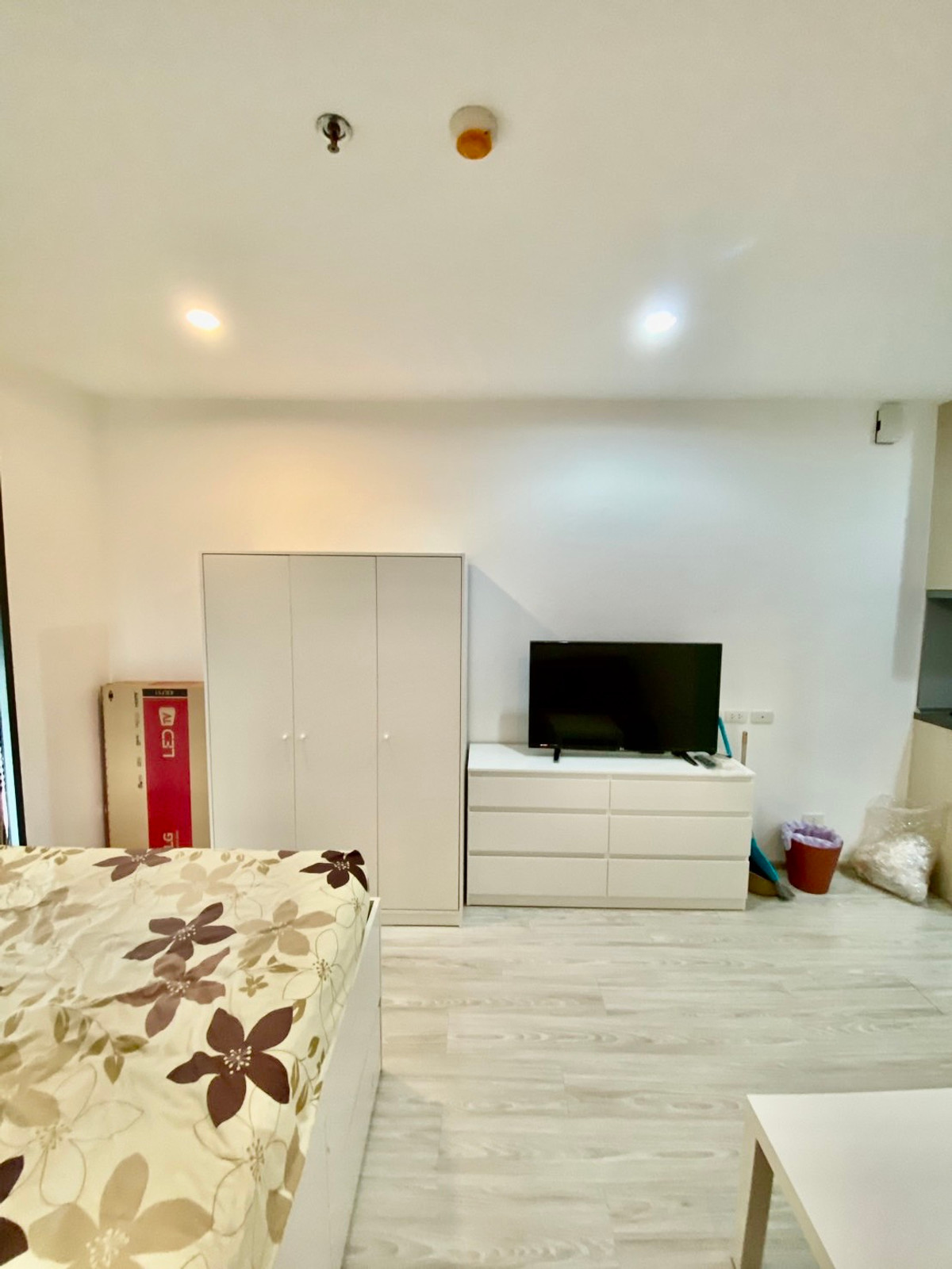 For RentCondoBangna, Bearing, Lasalle : For Rent, condominium next to BTS Bangna, beautiful room, fully furnished, complete electrical appliances, good price, ready to move in.