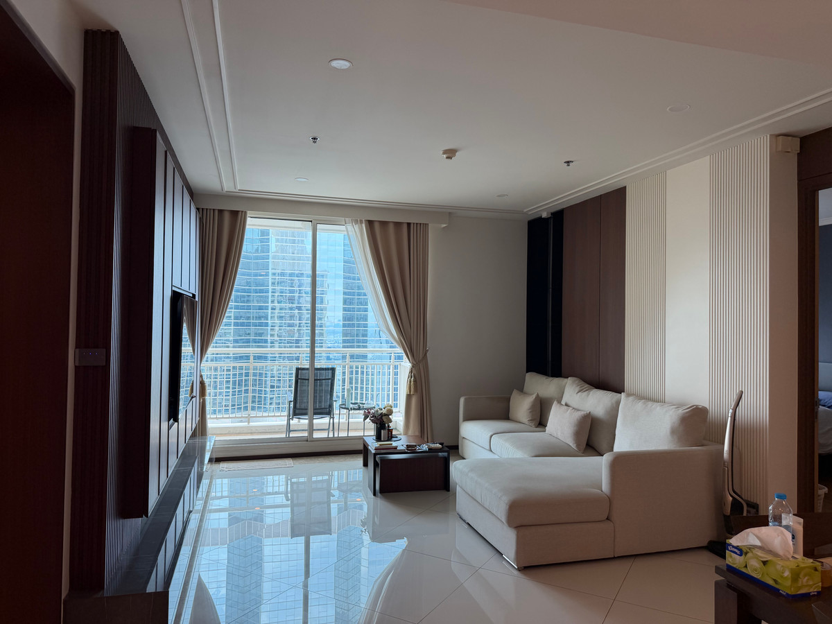 For SaleCondoSathorn, Narathiwat : ✨ For Sale : The Empire Place Condo ✨ 💰 Only 20,500,000 THB