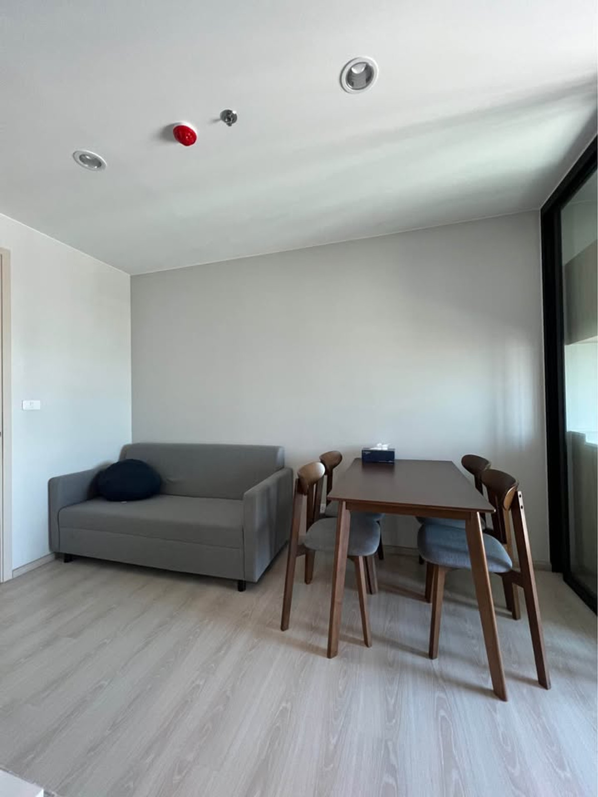 For RentCondoPattanakan, Srinakarin : 🔥🔥 Noble New Srinakarin–La Salle 📍 Srinakarin–La Salle zone 🏢 1 bedroom condo, type A