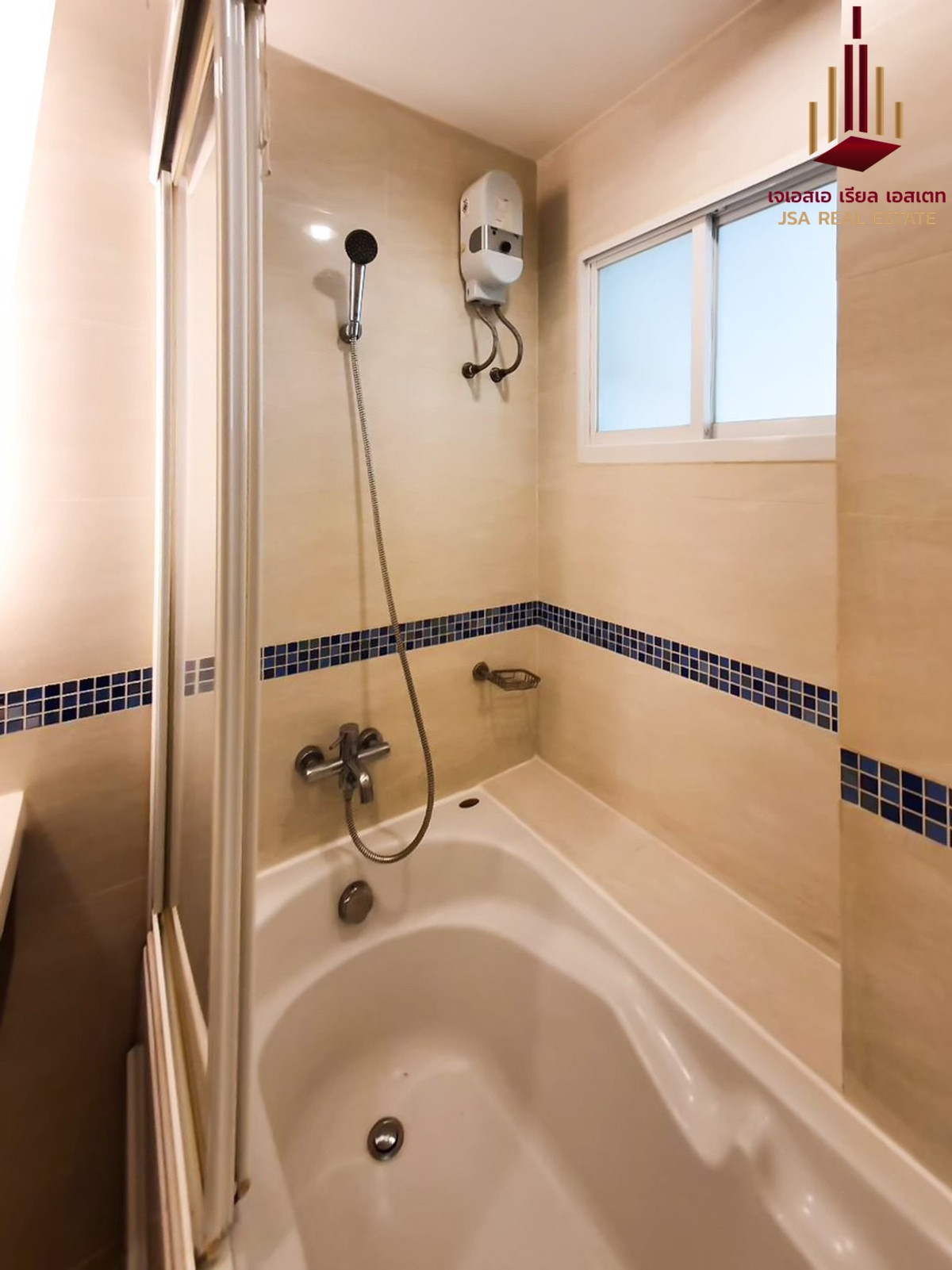 For RentCondoOnnut, Udomsuk : ✨ For Rent: Life @ Sukhumvit 65 Condo ✨ 💰 Only 19,000 THB/month